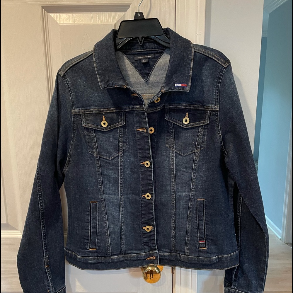 New condition denim jacket - Picture 2 of 8